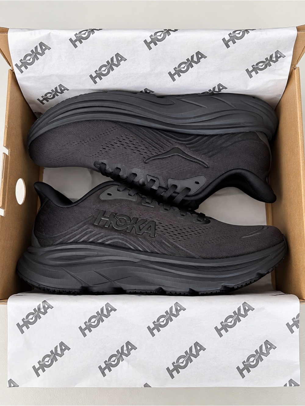 Hoka Clifton 10 Men's Black Athletic Running Shoes